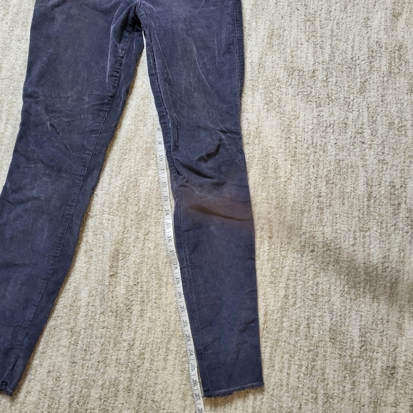 Abercrombie & Fitch grey mid-rise super skinny corduroy pants with frayed ankles - Picture 8 of 8